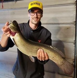 Meet your Posher, Eric